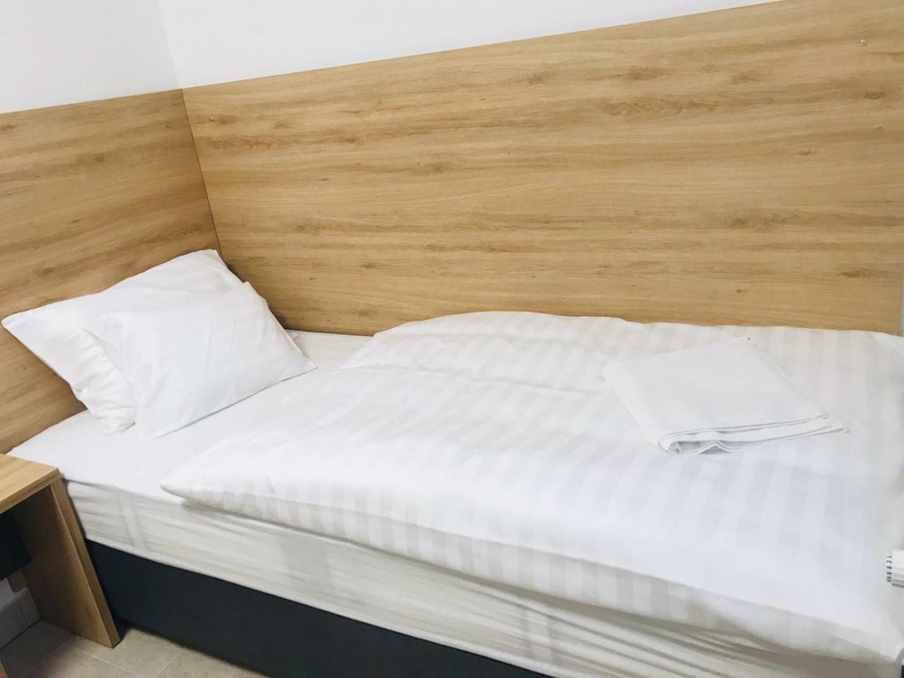 Smart Rooms Székesfehérvár Habitación foto