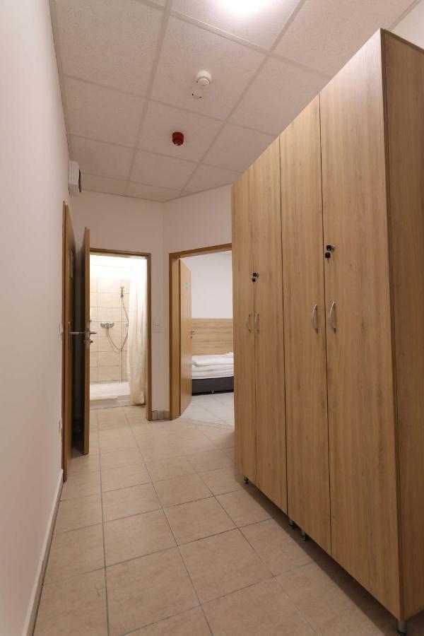 Smart Rooms Székesfehérvár Exterior foto